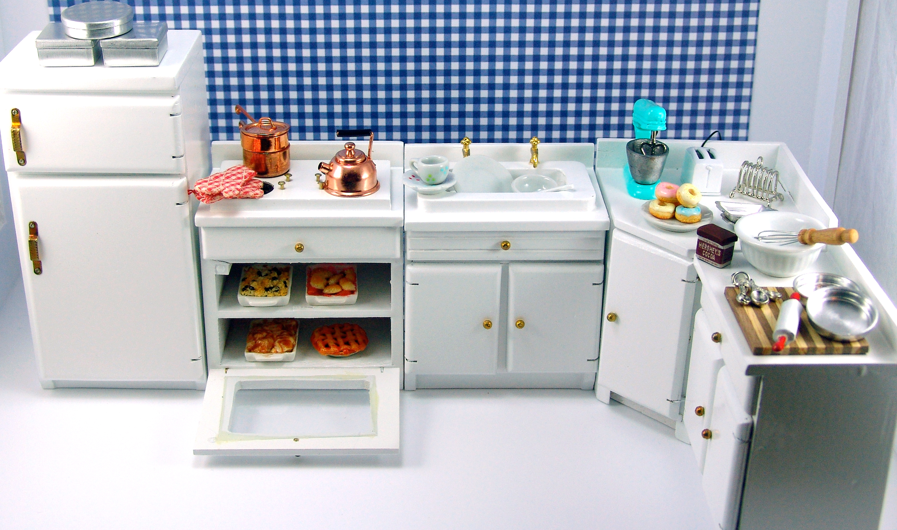 dollhouse kitchen appliances